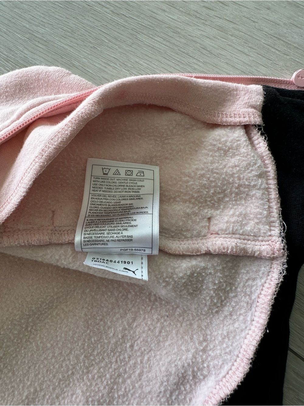 Puma Girls Zip Up Sweatshirt Pink 24M EUC - Picture 5 of 5